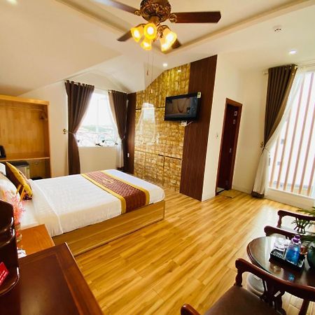 Thanh Thuy Hotel Dalat Luaran gambar
