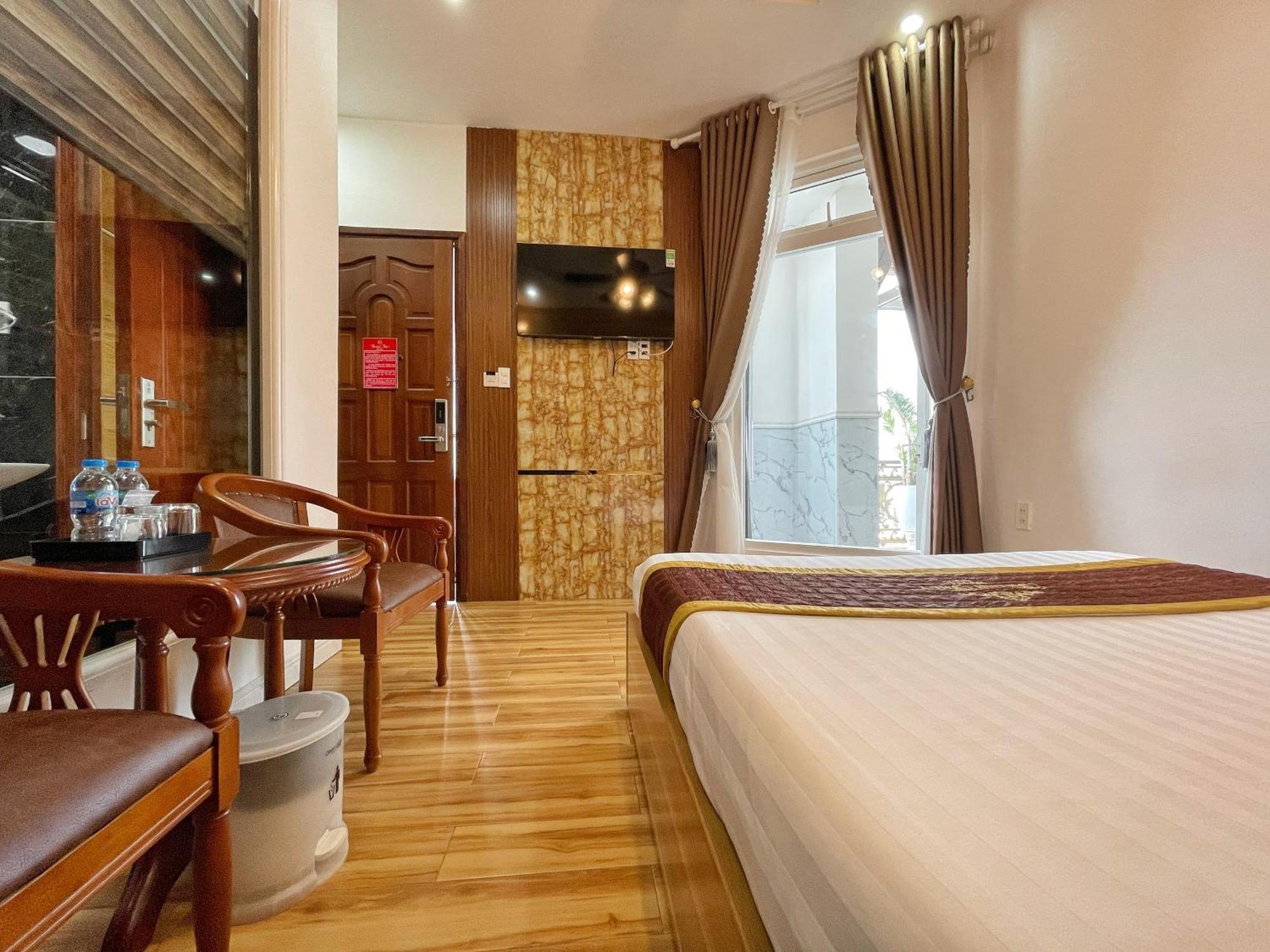 Thanh Thuy Hotel Dalat Luaran gambar
